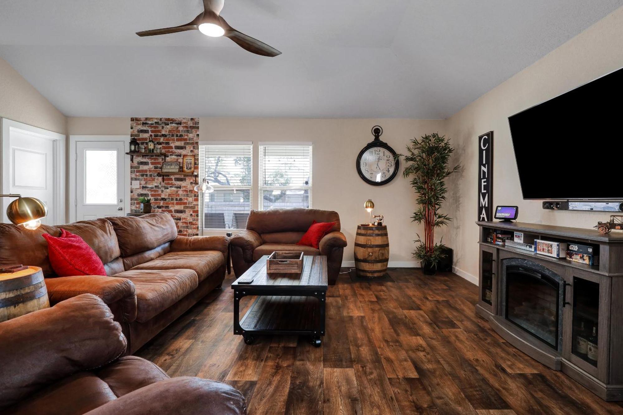 Speakeasy - A Birdy Vacation Rental San Antonio Exteriér fotografie