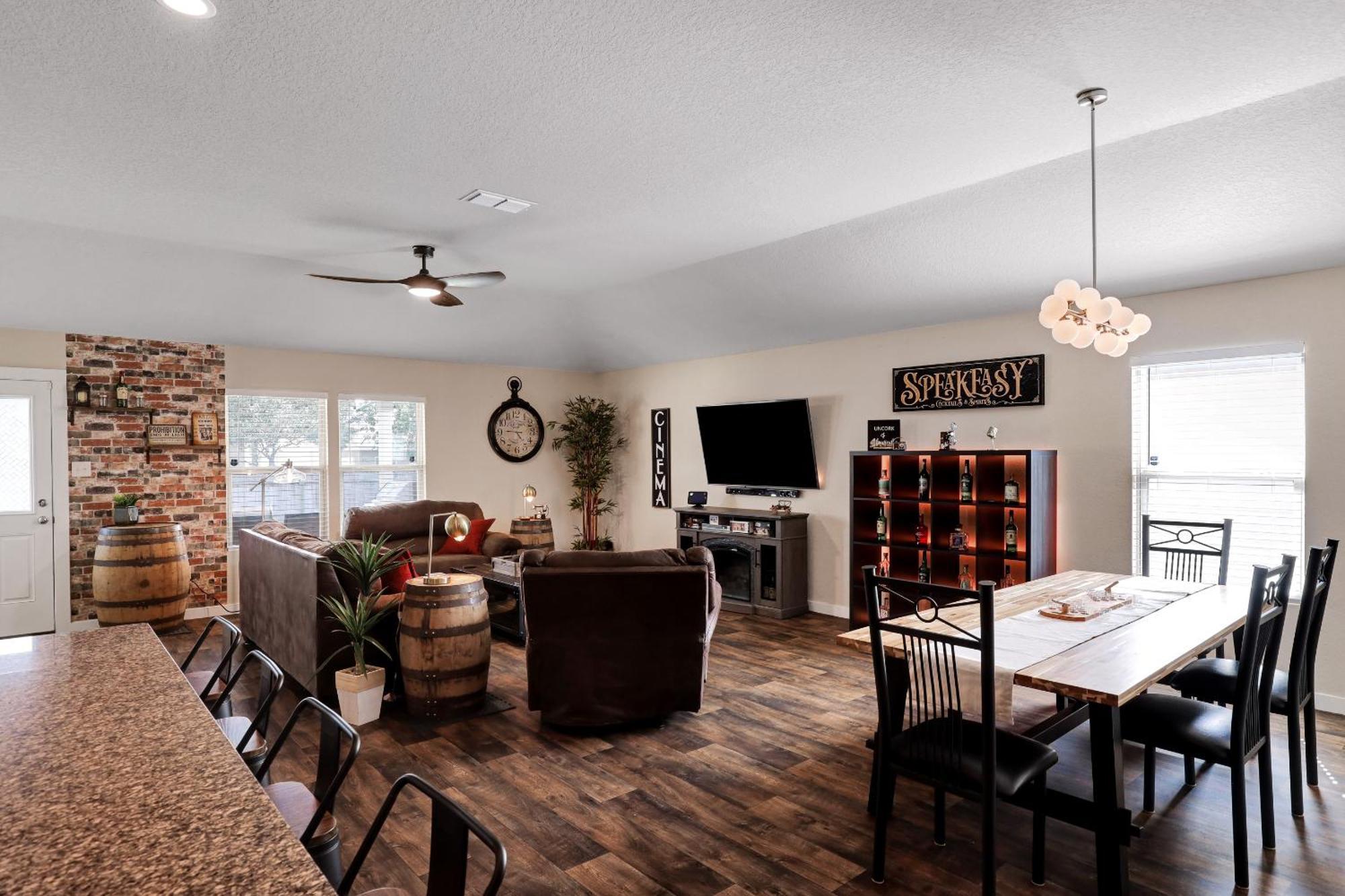 Speakeasy - A Birdy Vacation Rental San Antonio Exteriér fotografie